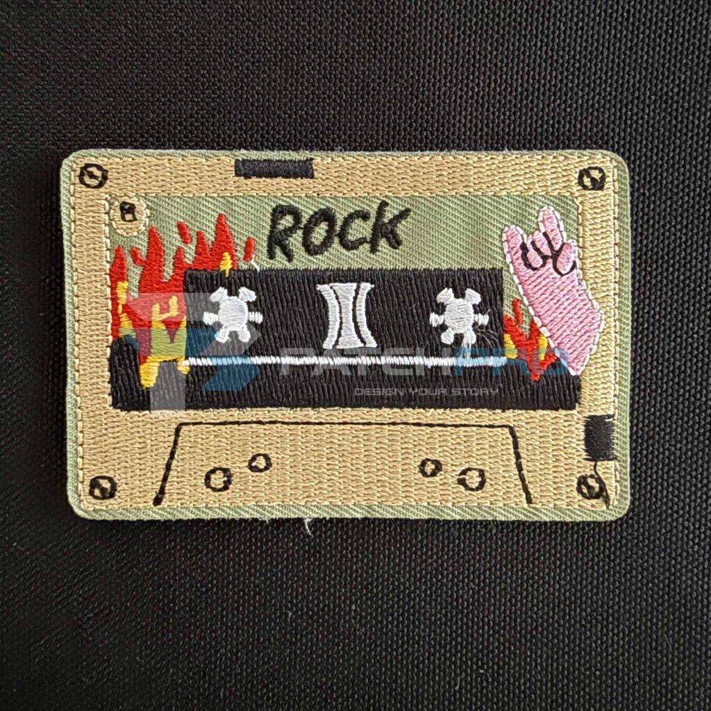 PARCHE «ROCK CASSETTE» (TERMOADHESIVO)