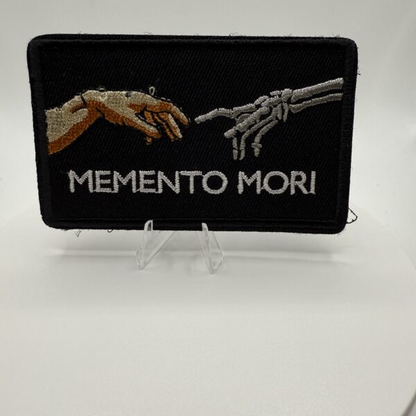 PARCHE BORDADO "MEMENTO MORI - ADÁN"