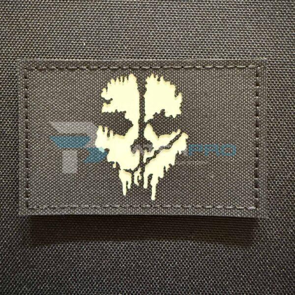 PARCHE LUMINISCENTE FANTASMA (COLOR BLANCO)