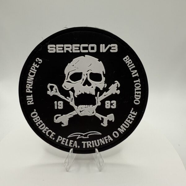 PARCHE PVC “SERECO - BLANCO Y NEGRO"